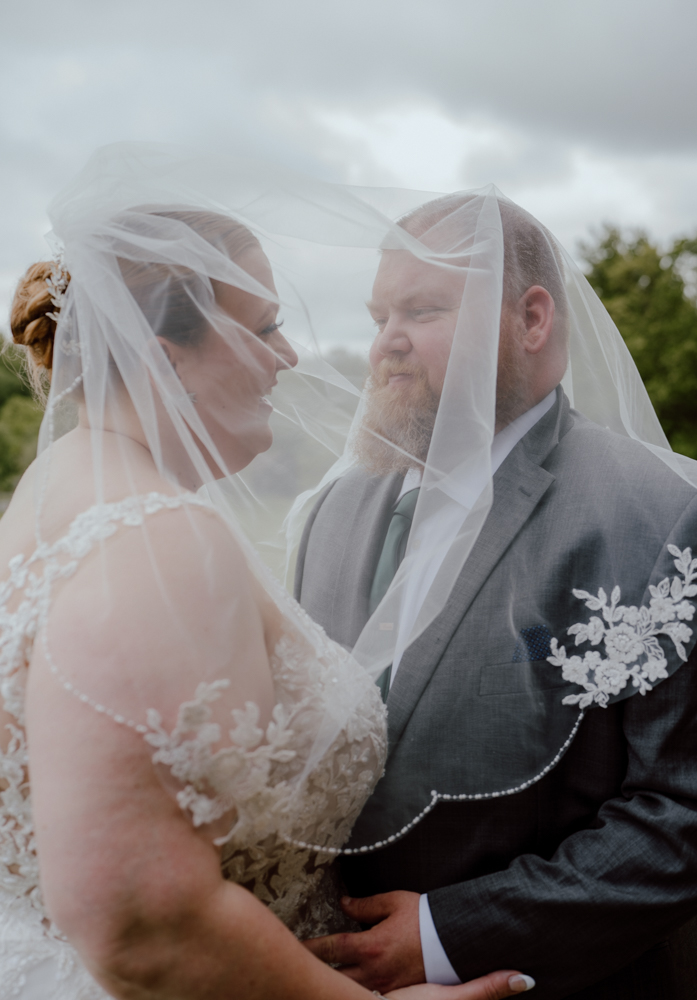 Cacapon State Park Wedding in Berkeley Springs, WV. Photographed by Capture With Katy Photography LLC